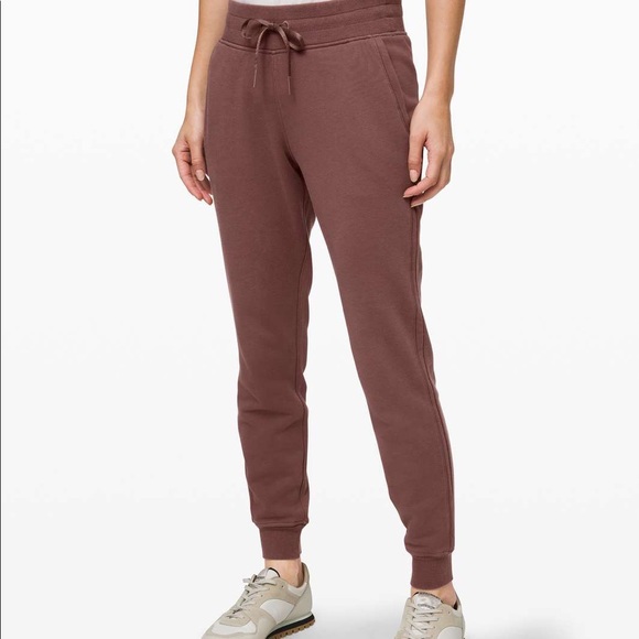 lululemon athletica Pants - Lululemon Warm Down Jogger II